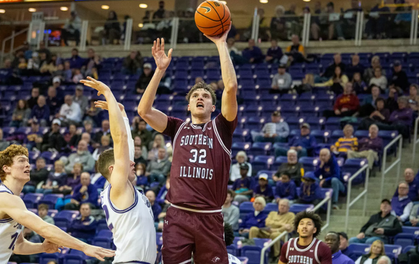 Where’s the Offense? Salukis Falter After Strong Start in Loss to UNI